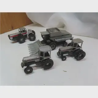 /img/48865-diecast-tractor-collection.webp