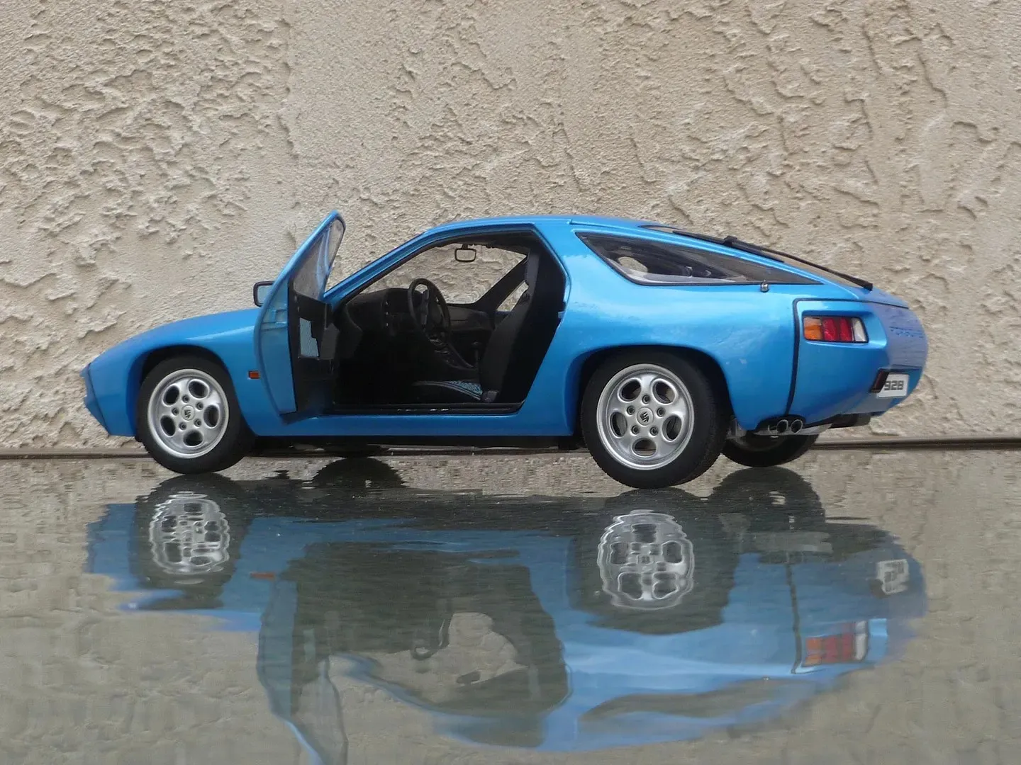 48879 authentic detailing