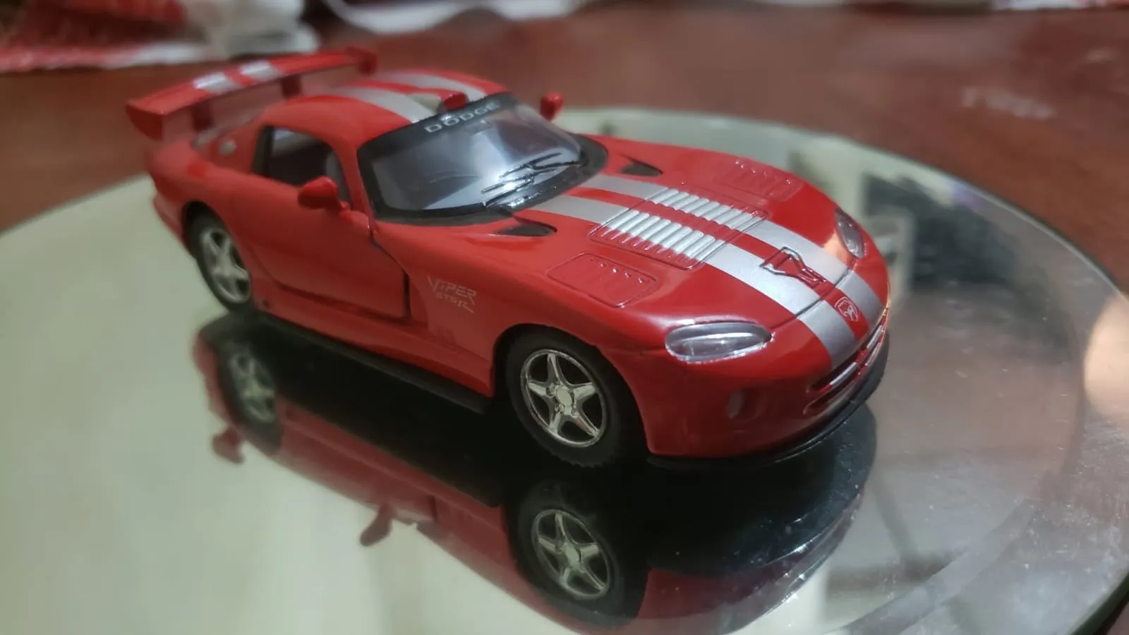 48882 custom diecast kinsmart 5
