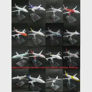 /img/48905-airplane-collection-display.webp
