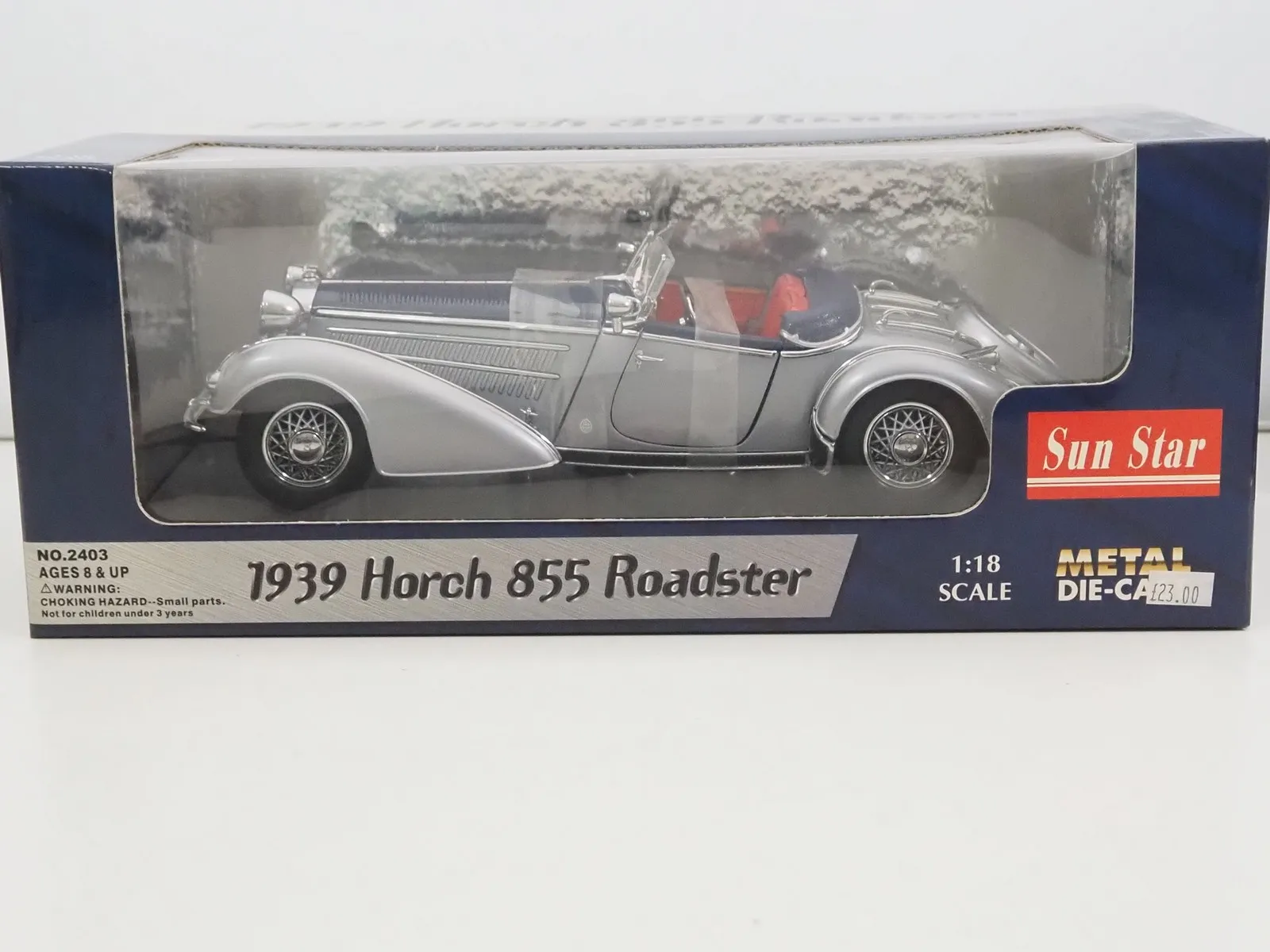 /img/48910-sunstar-diecast-car-buying-tips.webp