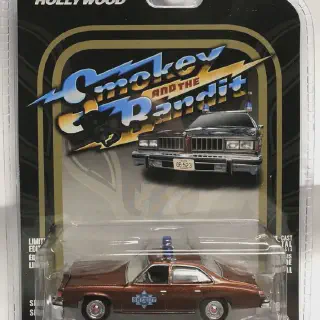 /img/48912-autoart-diecast.webp