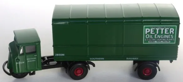/img/48925-oxford-diecast-n-gauge-preserving-models.webp
