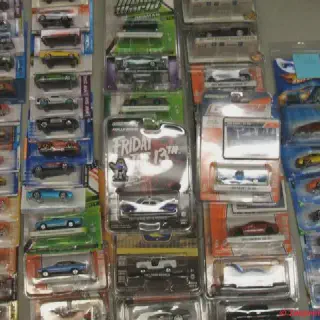 /img/48951-building-diecast-collection.webp