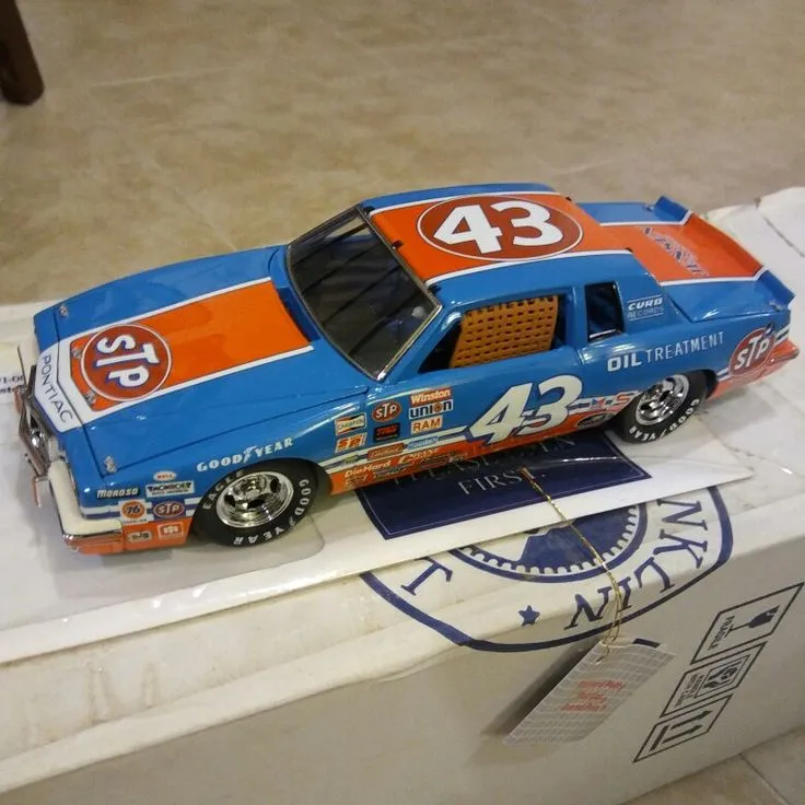 48954 classic car diecast