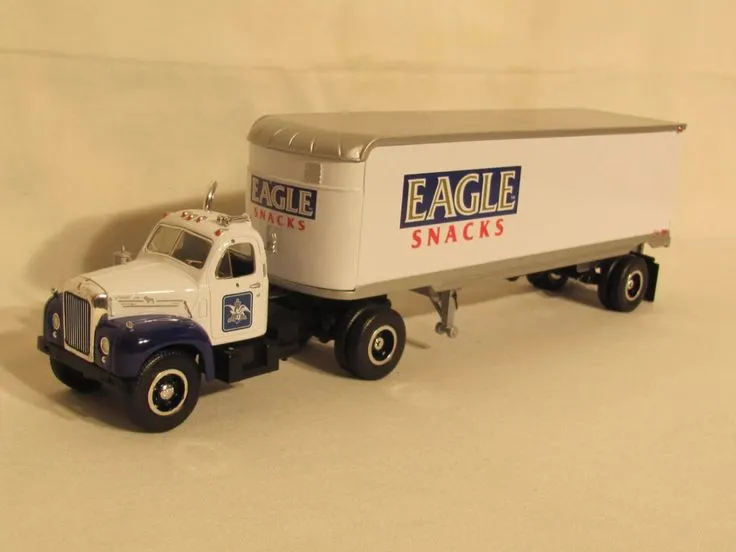 48961 first gear diecast trucks