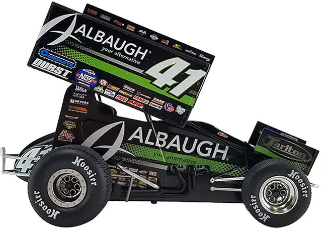 /img/48963-jason-johnson-sprint-car-image7.webp