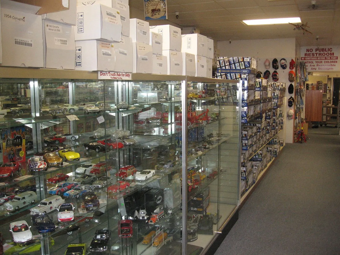 /img/48966-custom-diecast-models.webp