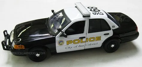48972 police car display