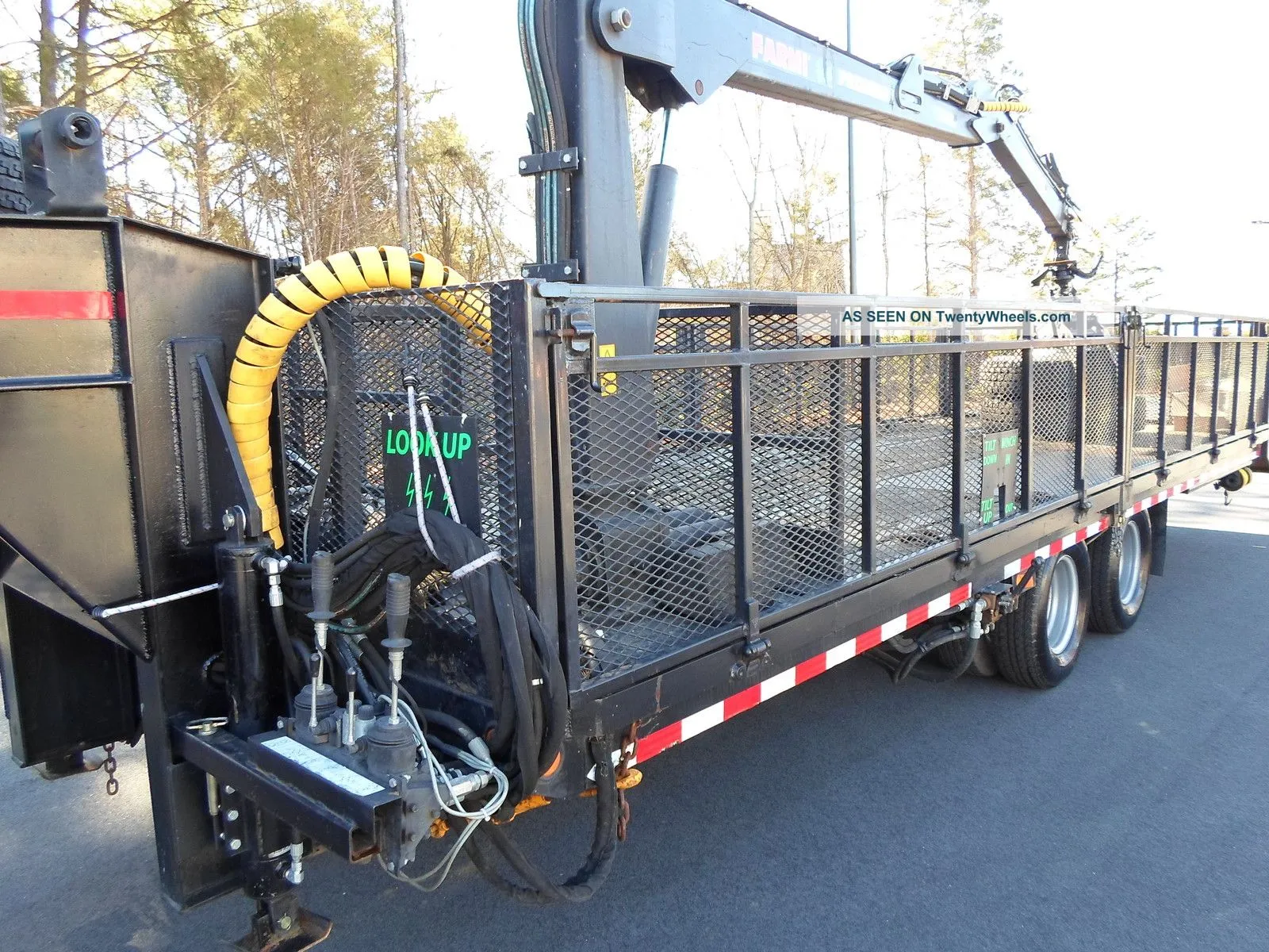 48982 diecast knuckle boom log loader lifting capacity