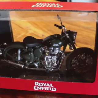 /img/48983-royal-enfield-bullet-diecast-display.webp