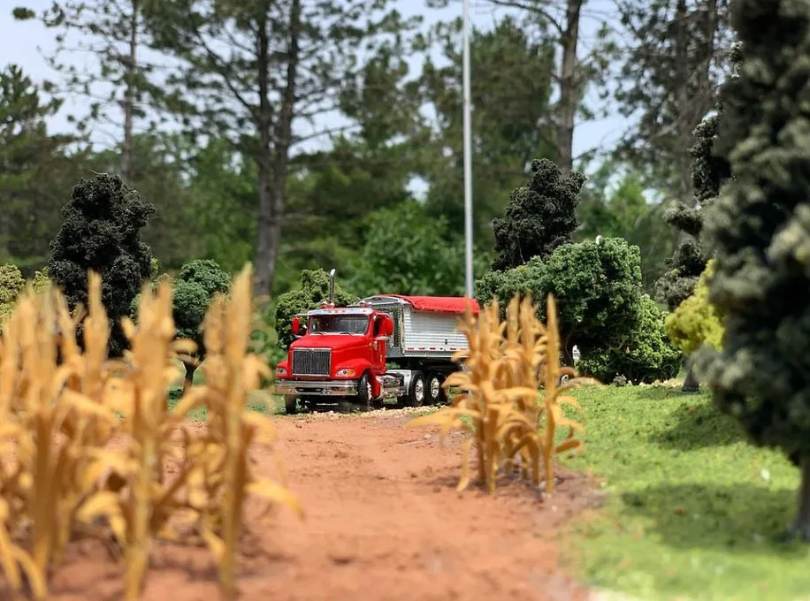 48987 online farm toys