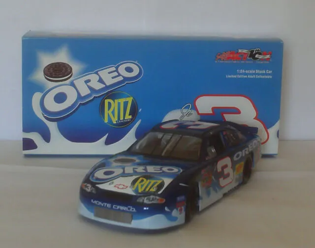 /img/48989-nascar-diecast-cars-collection.webp