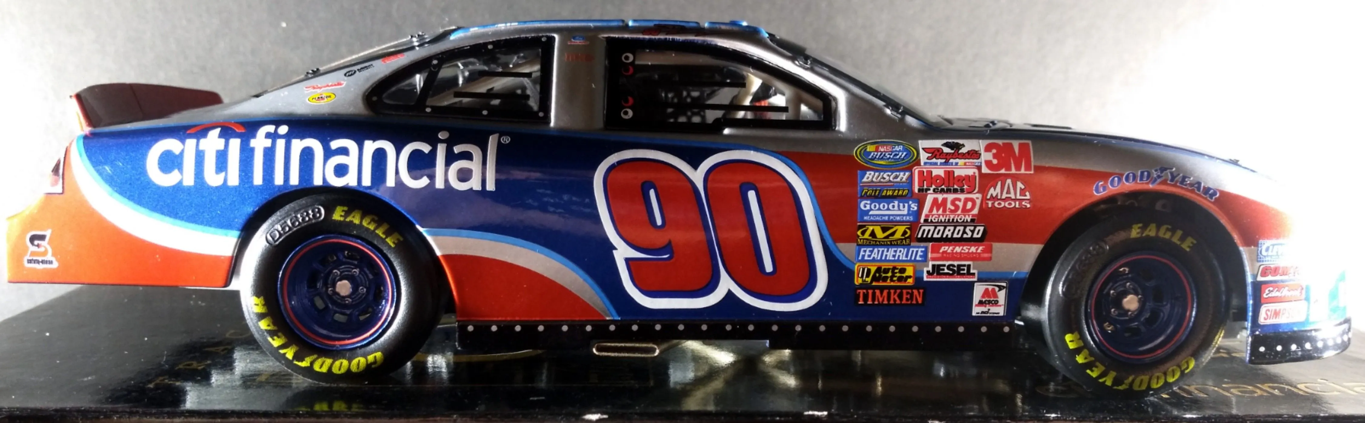 /img/49000-diecast-collection-storage.webp