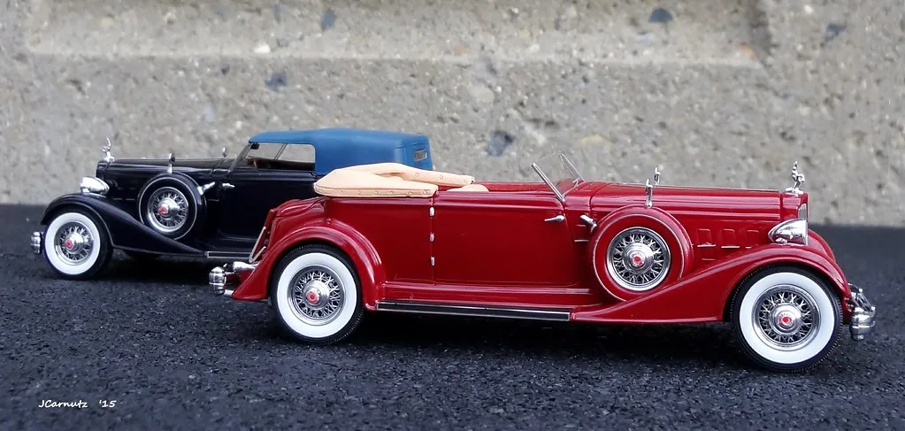 /img/49003-diecast-model-review.webp