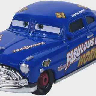 /img/49008-movie-car-display.webp