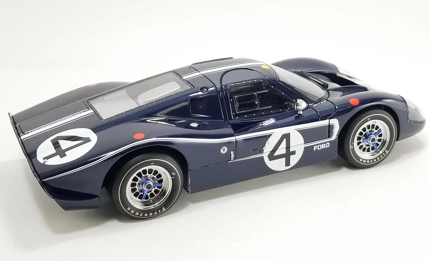 49046 1967 ford gt40 mkiv diecast