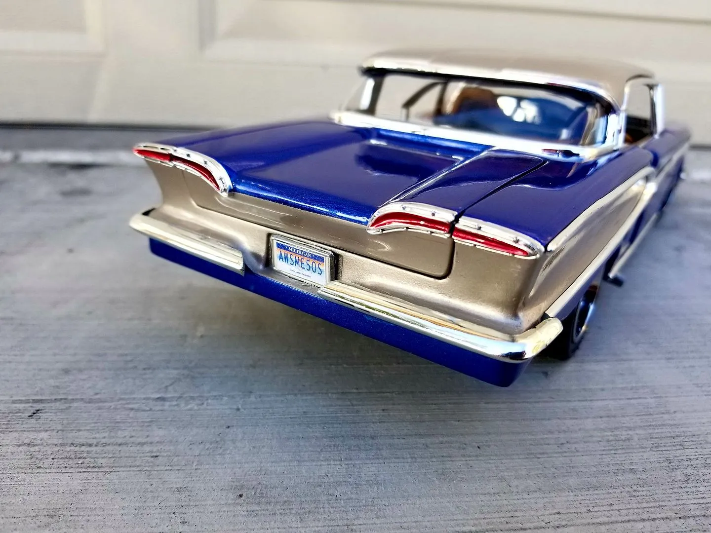 49051 diecast car customization painting