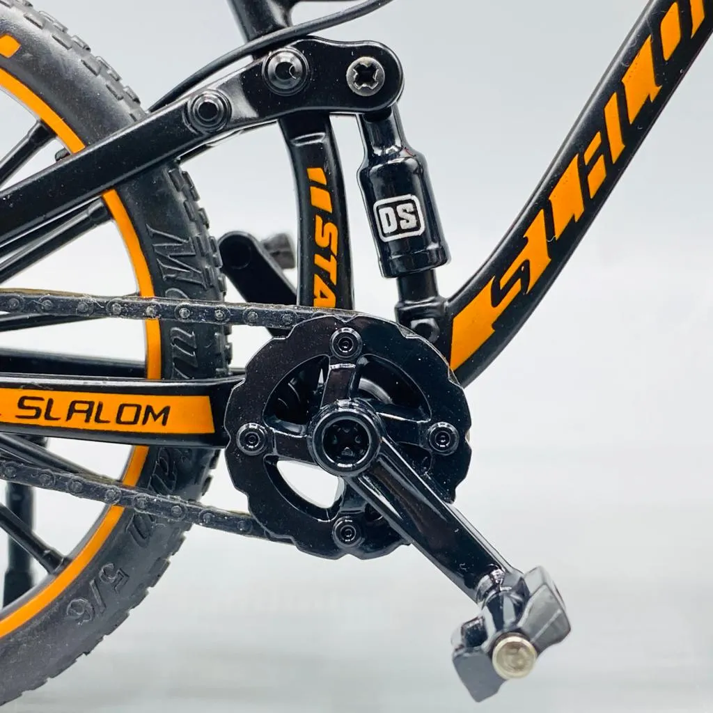 49055 diecast bike model 1