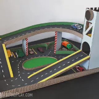 /img/49060-storing-playmat.webp