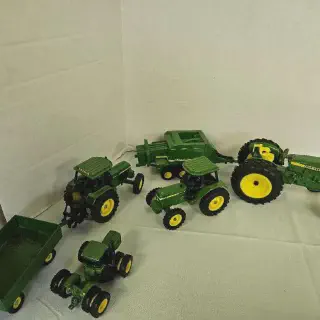 /img/49107-john-deere-collection.webp