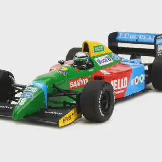 /img/49111-formula-1-diecast-display.webp
