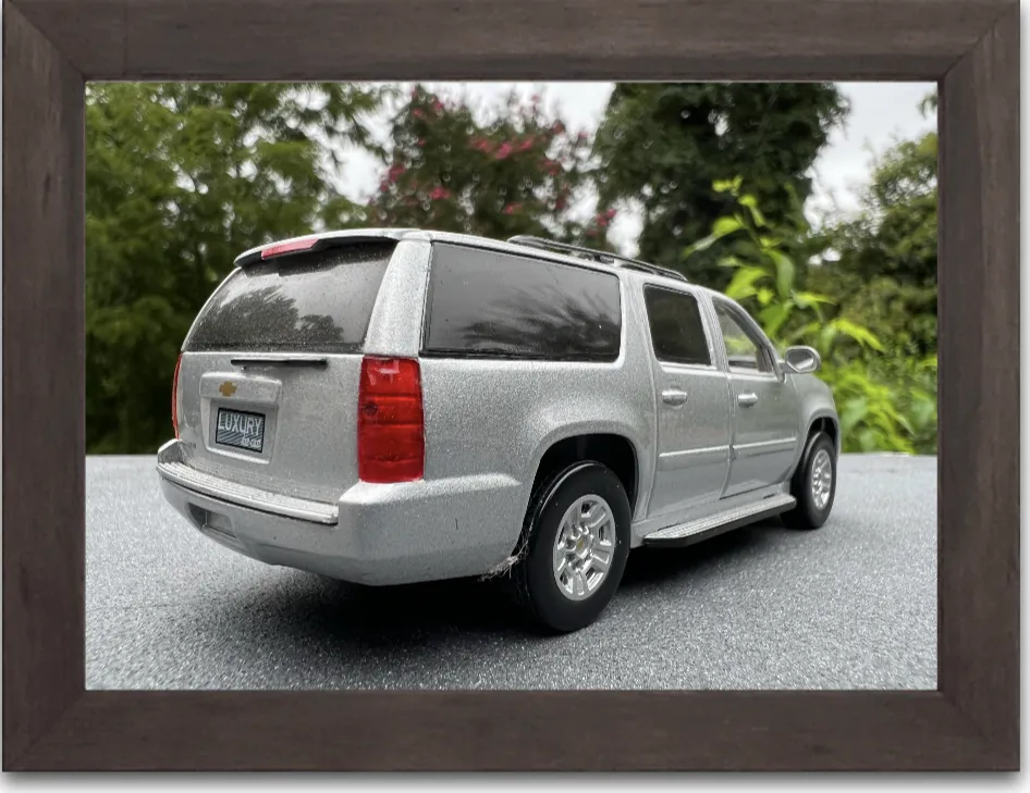 49113 diecast suburban detailing