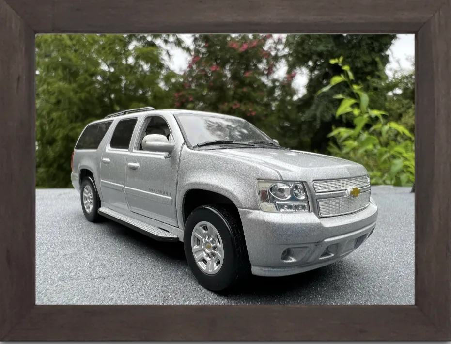 49113 diecast suburban exterior